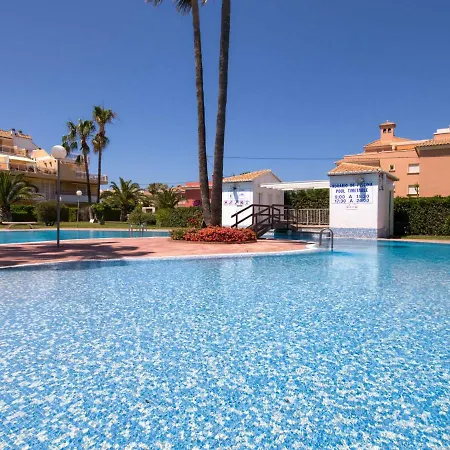 Holiday Esmeralda Denia